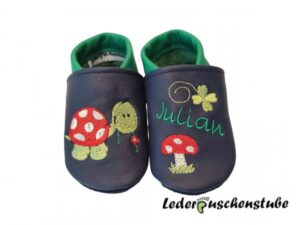 Schildi Blume Pilz und Kleeblatt